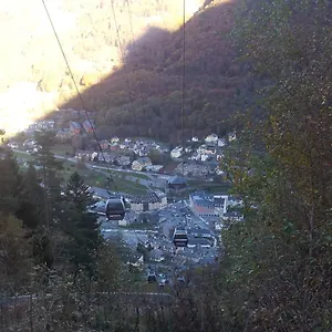appartement-5-couchages-coquet-proche-centre.midi-pyreneeshotels.com/