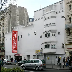  Appartement Le Charme De Montmartre - Parking Gratuit - Patio Prive-sacre-coeur -metro Anvers