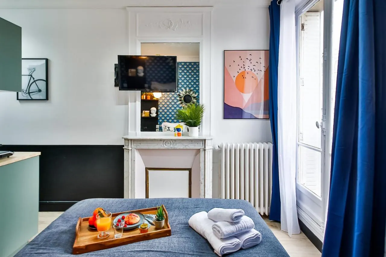 Ws Tour Eiffel - Laos Apartment Paris France